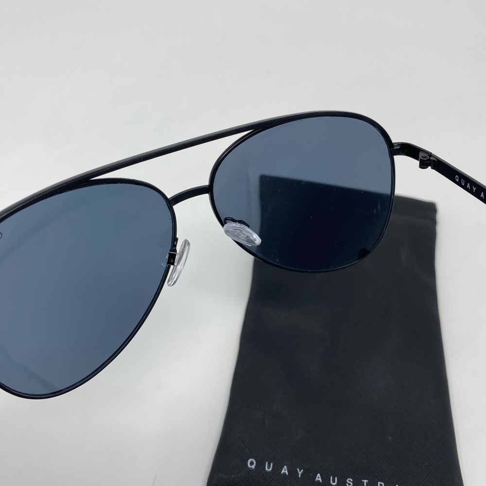 Men’s Quay Australia Aviator Glasses - Picture 3 of 7